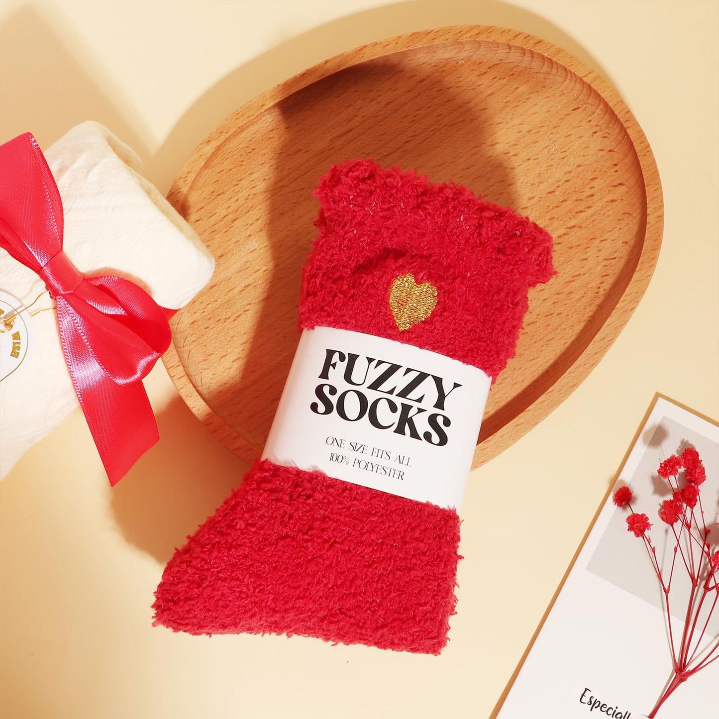 Angelique Artistry USA Spa Gift Set, 8 Pieces, Red Box with Tumbler, Candle, Bath Bomb, Soap, Socks and More